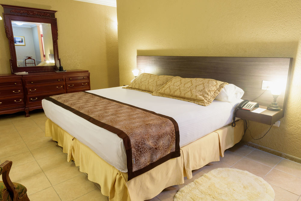 Copantl Hotel & Convention Center San Pedro Sula Buitenkant foto