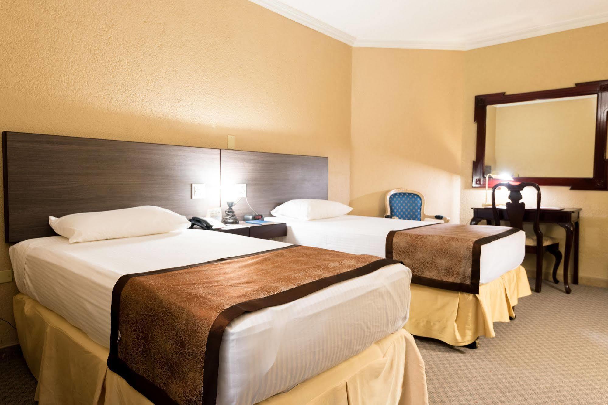 Copantl Hotel & Convention Center San Pedro Sula Buitenkant foto